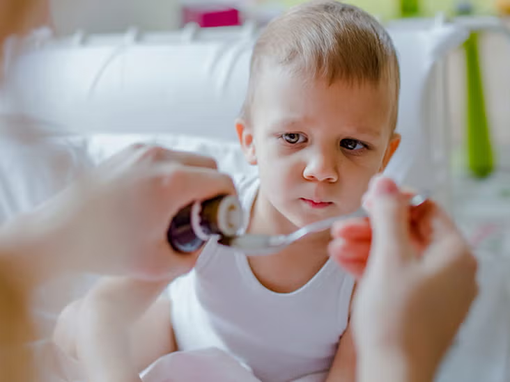 بهترین شربت استامینوفن کودکان: بررسی برندهای مطرح بازار