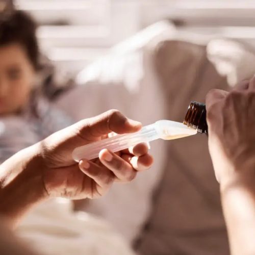 بررسی قیمت و اثربخشی استامینوفن ایرانی و خارجی